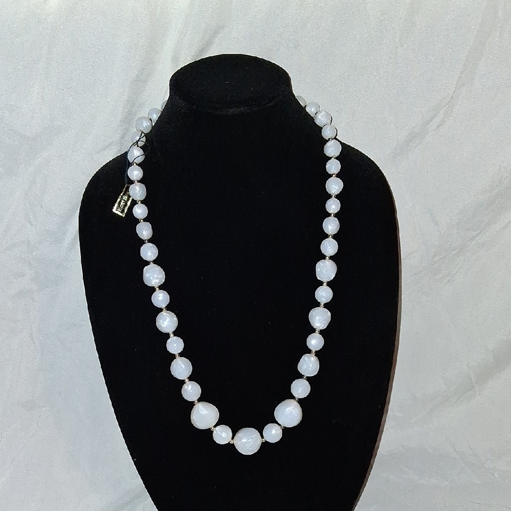 Elegant White Vintage Lucite Iridescent White Bead Gold Spacers Necklace